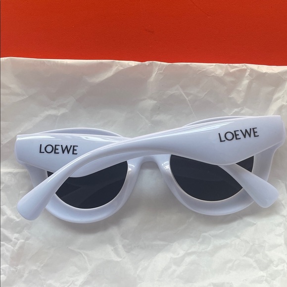white Sunglasses with Dark Lenses - Picture 2 of 6